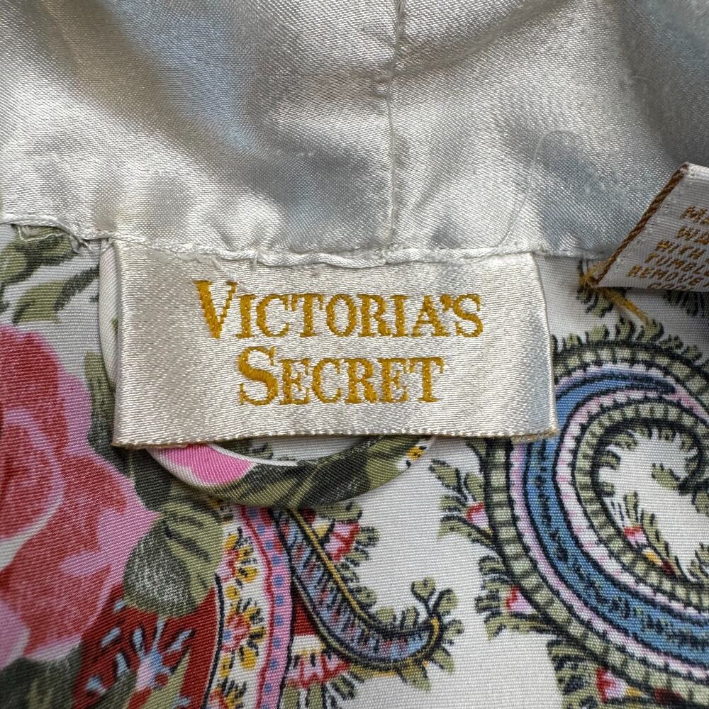 VTG VICTORIA SECRET Gold Label KIMONO Robe Nightie Floral Paisley Satin One Sz - Picture 2 of 5